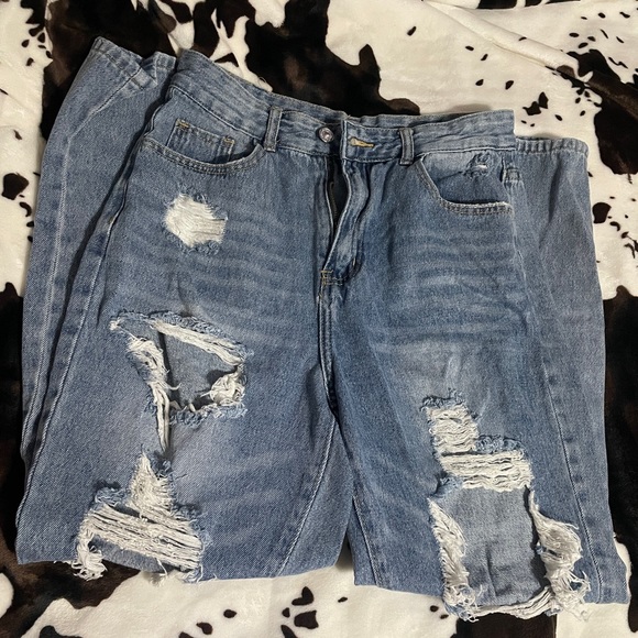 Straight Ripped Jeans - Picture 2 of 3